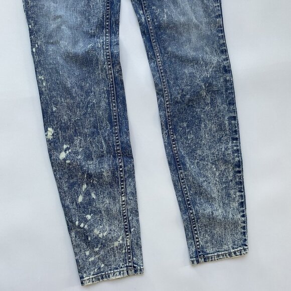 Guess Women’s 1981 High Rise Skinny Jeans Brit Pop Light Blue Acid Wash Size 28 - Picture 4 of 16
